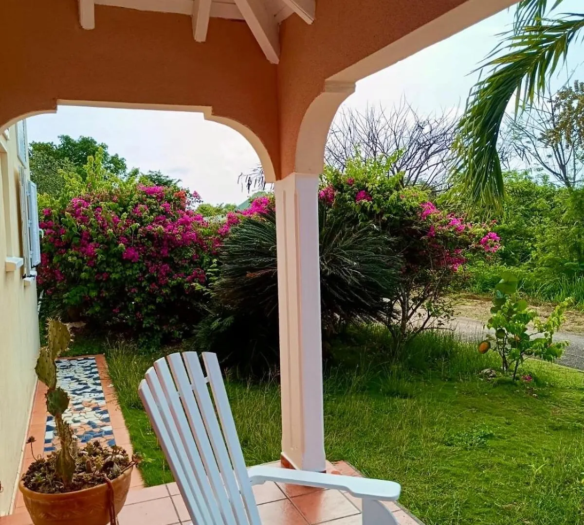 Villa Les Bougainvilliers Capesterre 0*,