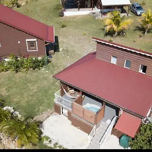 Lili Villa
